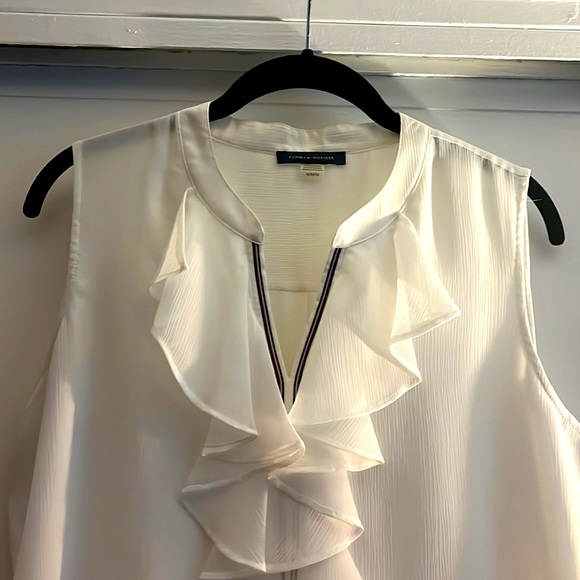 Timmy Hilfiger - Picture 2 of 3